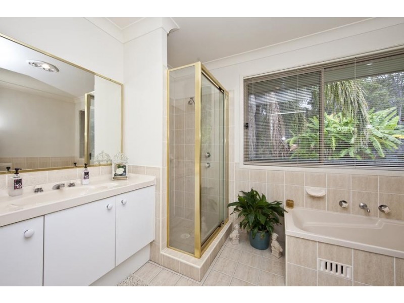 Caves Beach NSW 2281