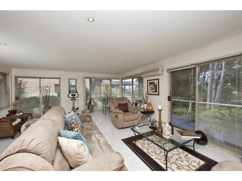 Caves Beach NSW 2281