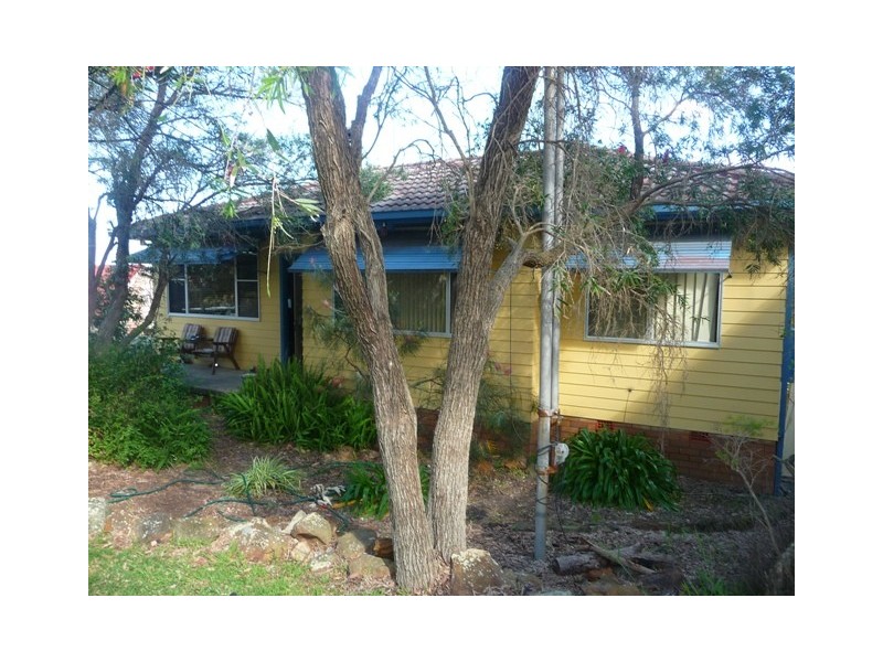 58 Ocean View Parade, Caves Beach NSW 2281