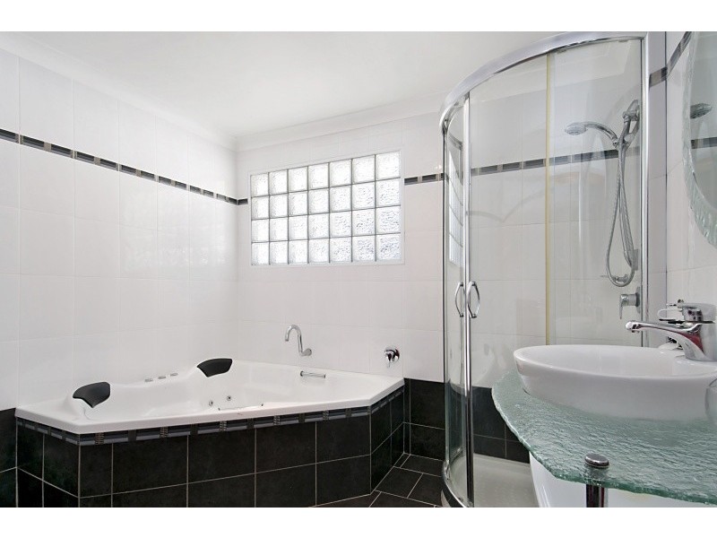 Caves Beach NSW 2281