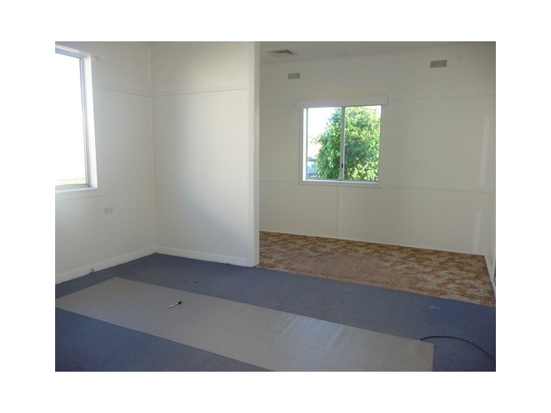 15 Lake Road, Swansea NSW 2281