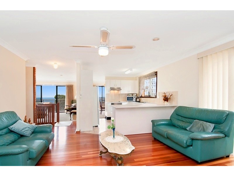 Caves Beach NSW 2281
