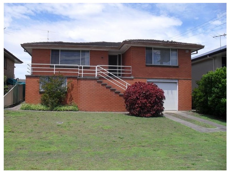 98 Northcote Avenue, Swansea Heads NSW 2281