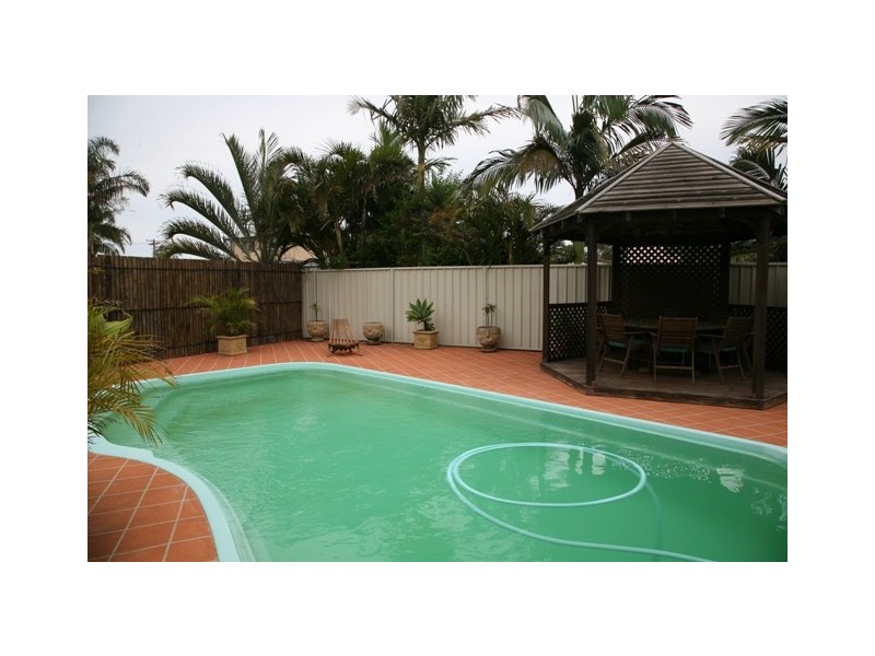 Blacksmiths NSW 2281