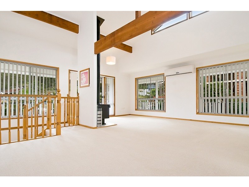 28 Copper Valley, Caves Beach NSW 2281