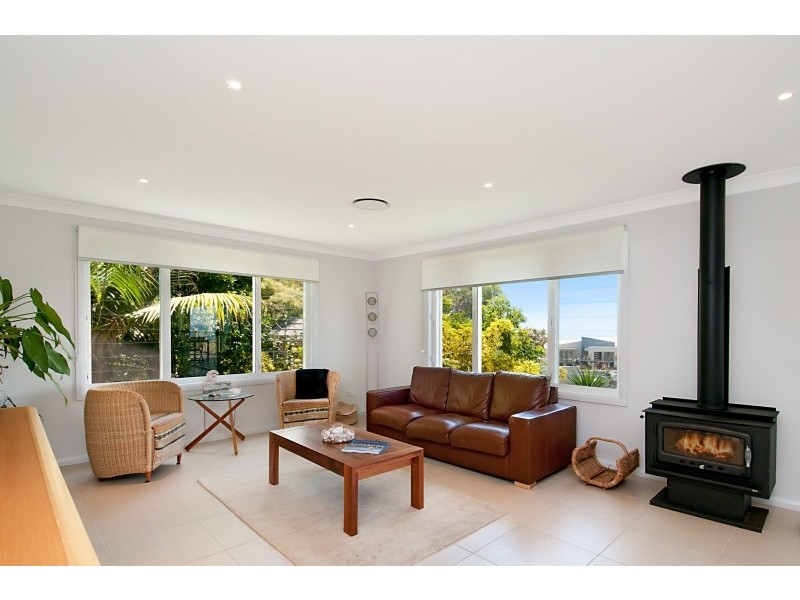 Caves Beach NSW 2281