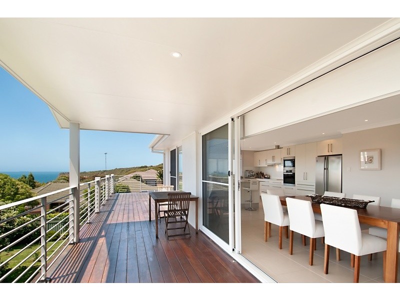 Caves Beach NSW 2281