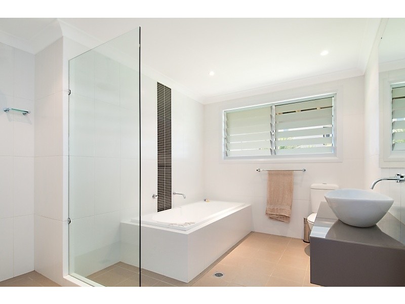 Caves Beach NSW 2281