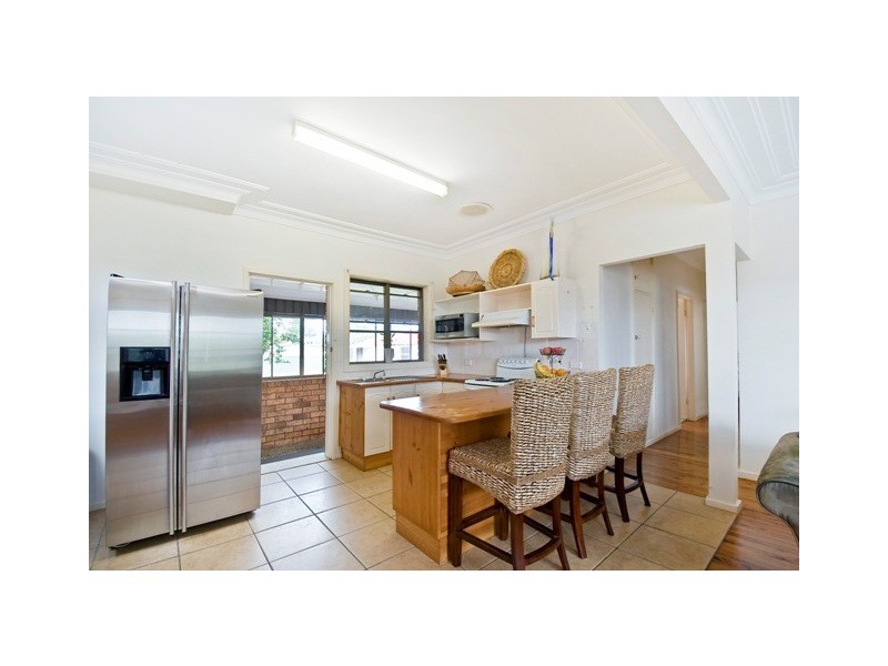 Blacksmiths NSW 2281