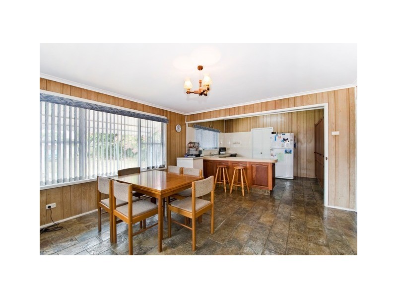 Blacksmiths NSW 2281