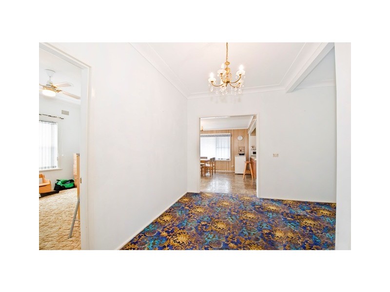 Blacksmiths NSW 2281