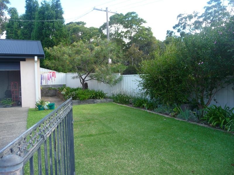 9 Waran Road, Whitebridge NSW 2290