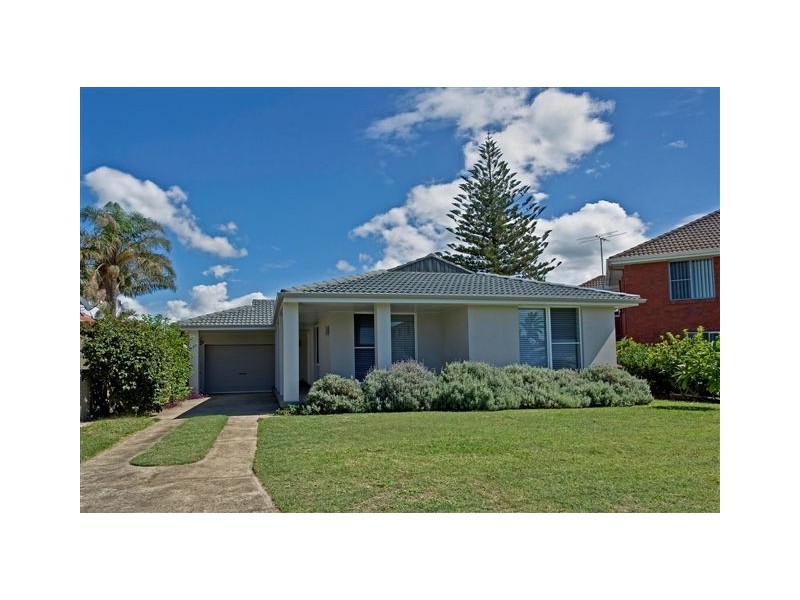 Blacksmiths NSW 2281