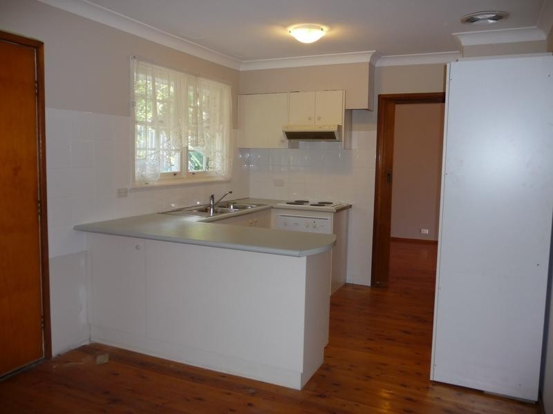 12 Scenic Drive, Caves Beach NSW 2281