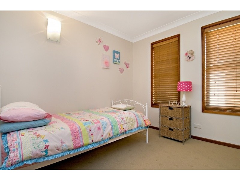 54 Scenic Drive, Caves Beach NSW 2281