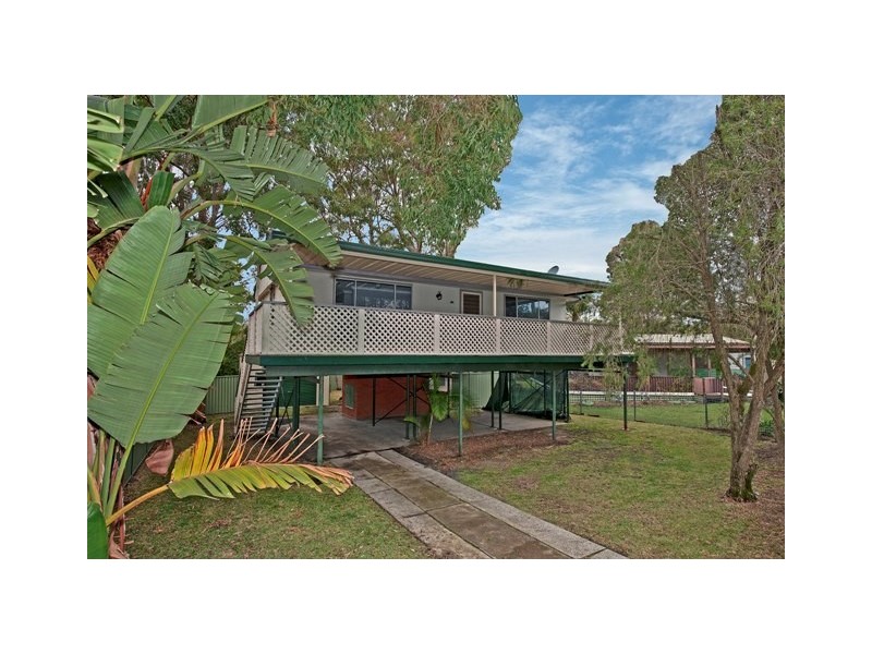 8 Bambara Road, Summerland Point NSW 2259
