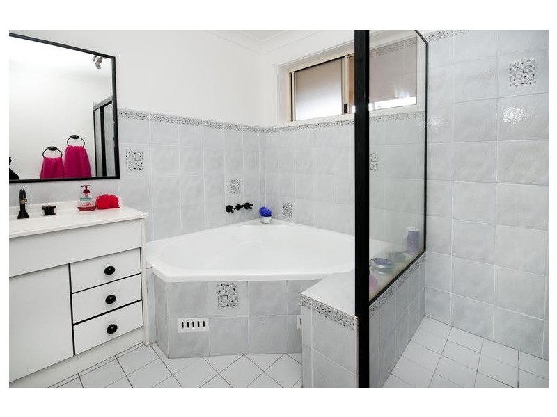 Blacksmiths NSW 2281