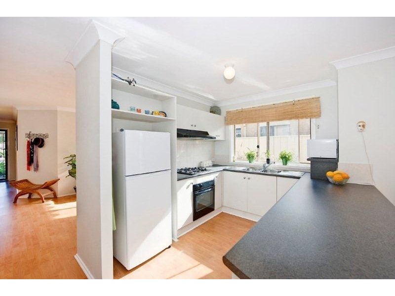 Blacksmiths NSW 2281