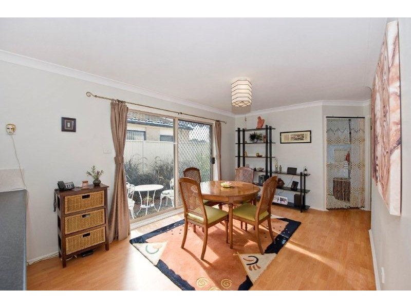 Blacksmiths NSW 2281