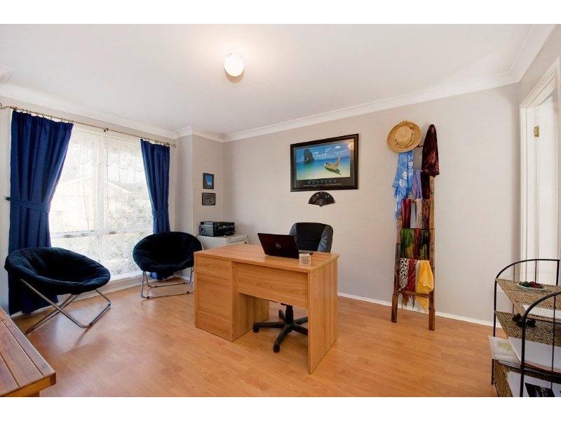 Blacksmiths NSW 2281