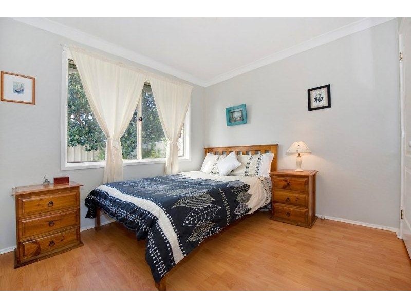 Blacksmiths NSW 2281