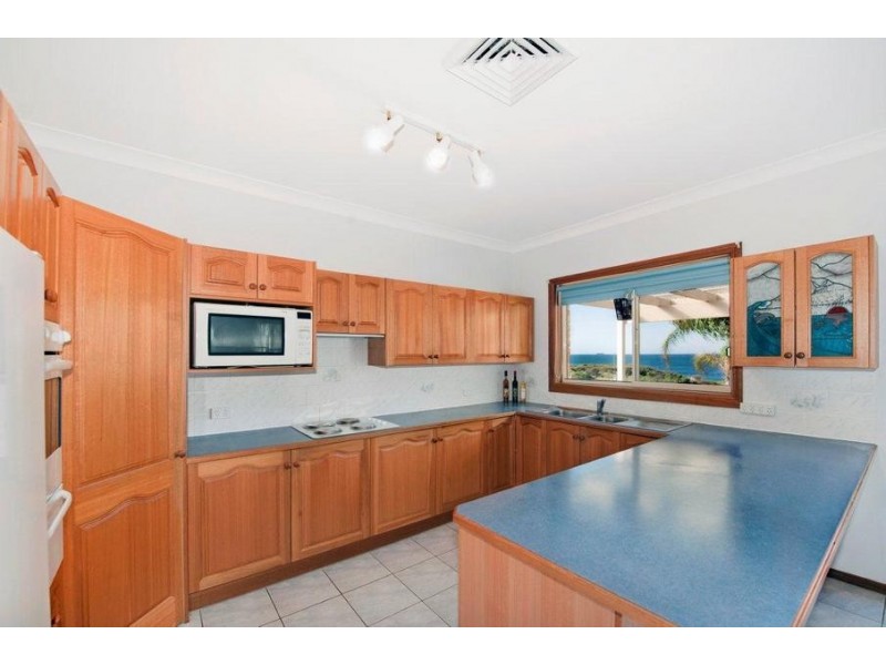 Caves Beach NSW 2281