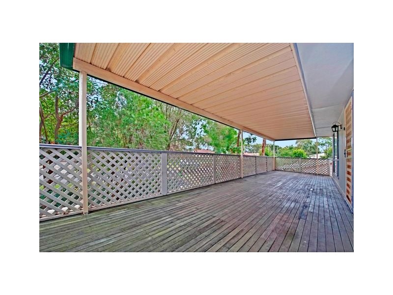 8 Bambara Road, Summerland Point NSW 2259