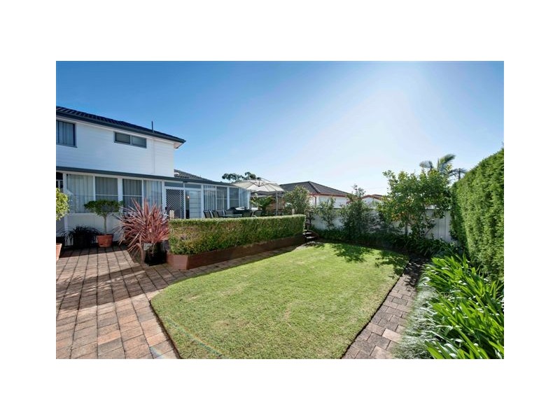 Caves Beach NSW 2281