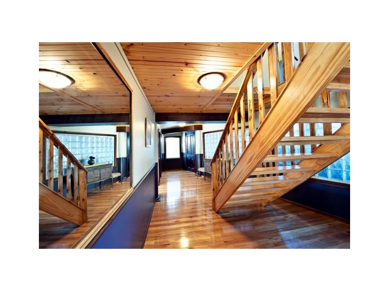 Caves Beach NSW 2281