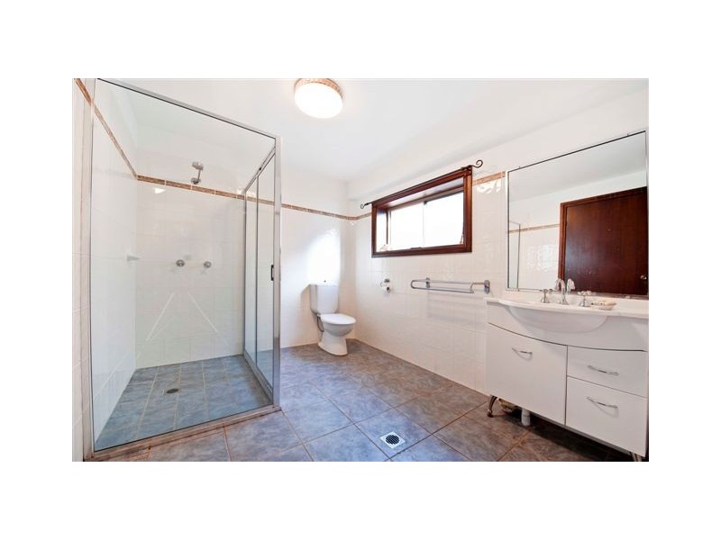 Caves Beach NSW 2281