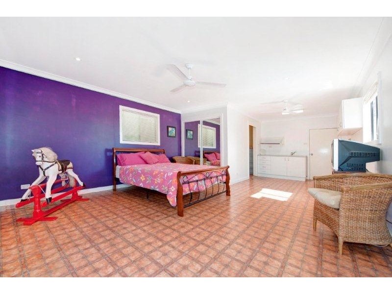 Caves Beach NSW 2281