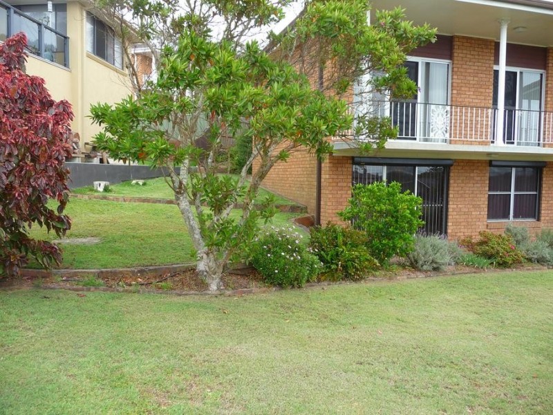 50 Park Avenue, Caves Beach NSW 2281