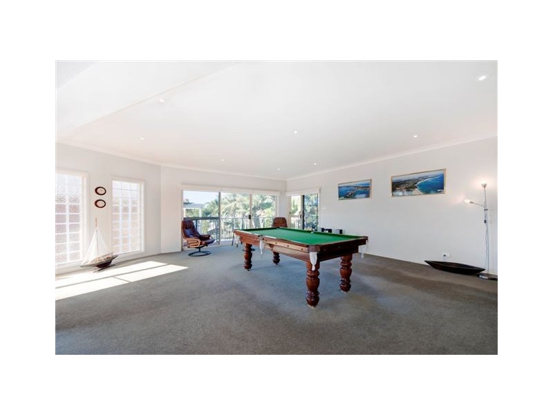 Caves Beach NSW 2281