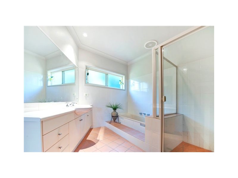 Caves Beach NSW 2281