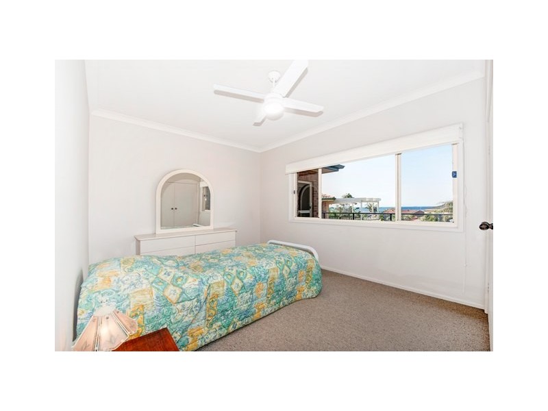 Caves Beach NSW 2281