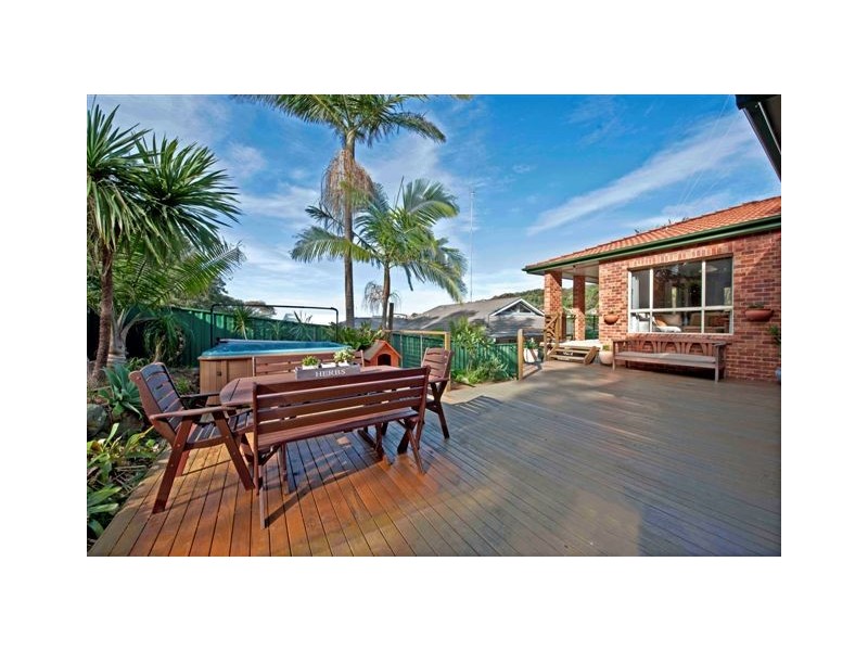 Caves Beach NSW 2281