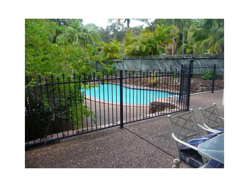 10 Yerambla Close, Eleebana NSW 2282