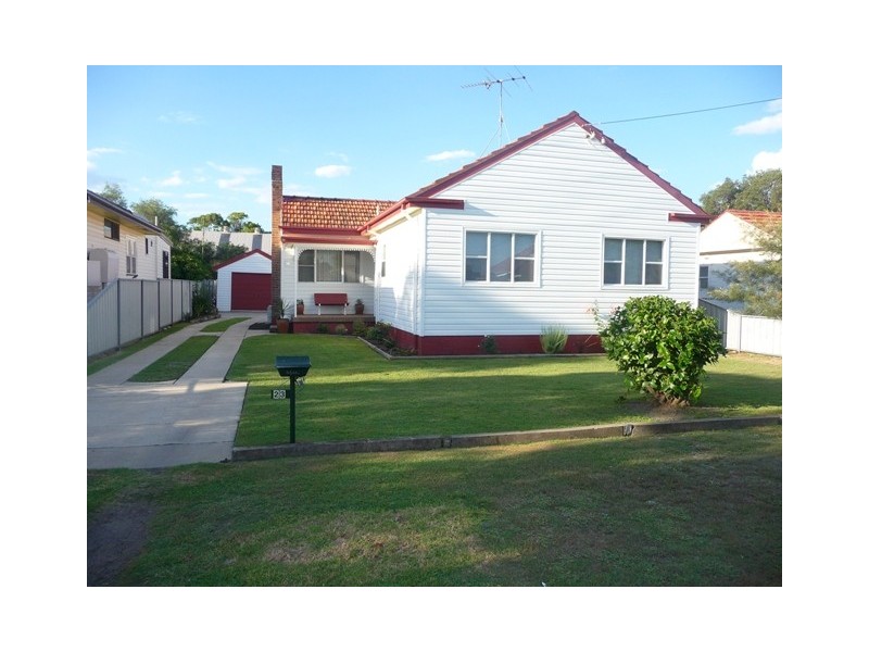 23 Hitchcock Avenue, Belmont NSW 2280