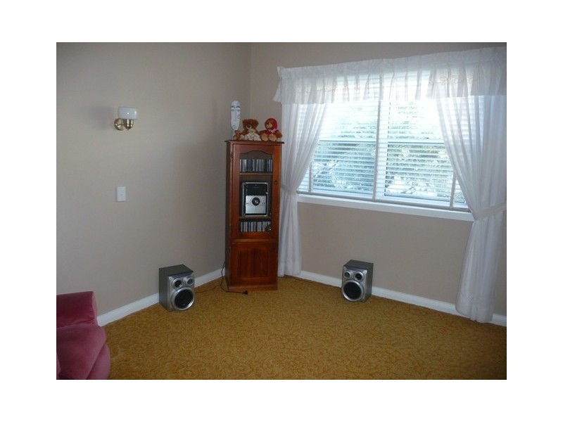 23 Hitchcock Avenue, Belmont NSW 2280