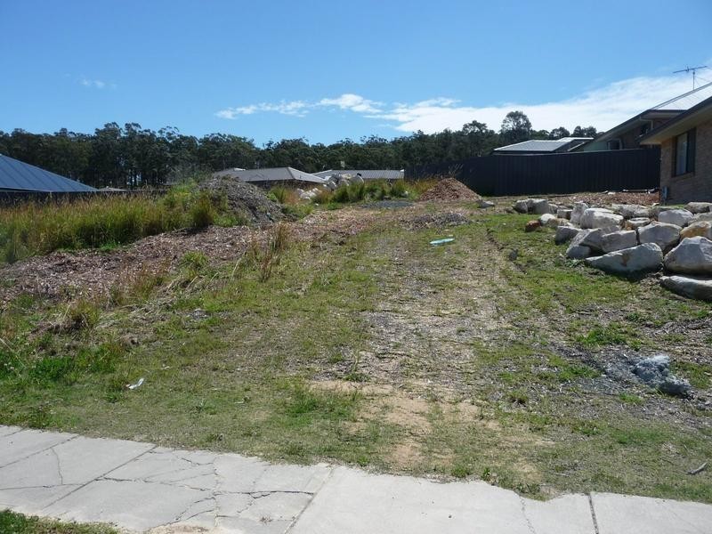 36 Northridge Drive, Cameron Park NSW 2285