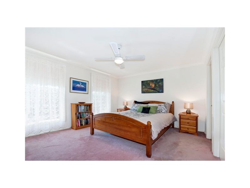 83 Silky Oak Drive, Caves Beach NSW 2281