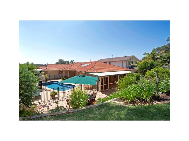 83 Silky Oak Drive, Caves Beach NSW 2281