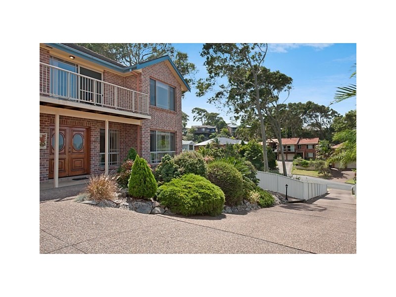Caves Beach NSW 2281