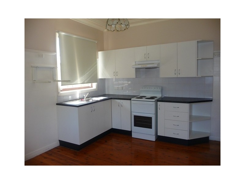 12 Cobbin Parade, Belmont NSW 2280