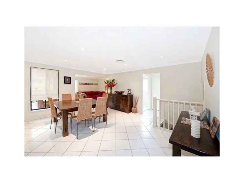 12 Copper Valley Close, Caves Beach NSW 2281