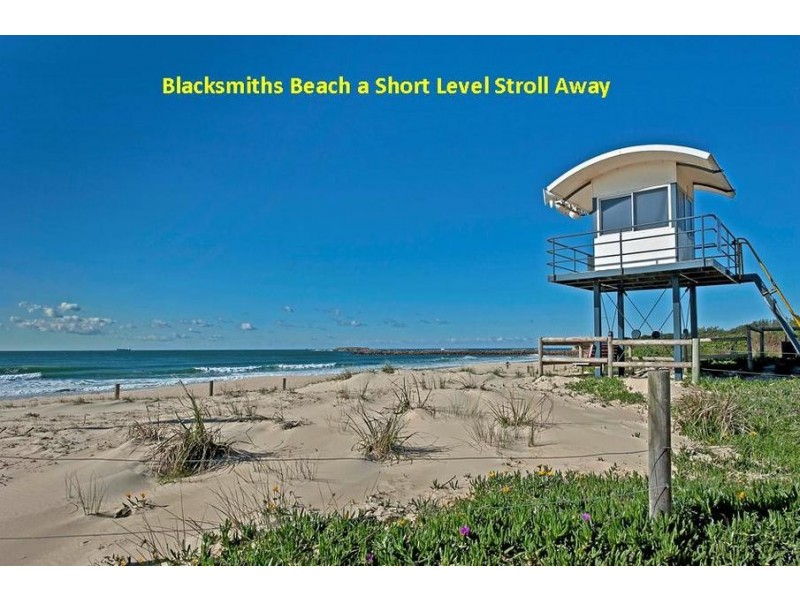 8 Park Parade, Blacksmiths NSW 2281