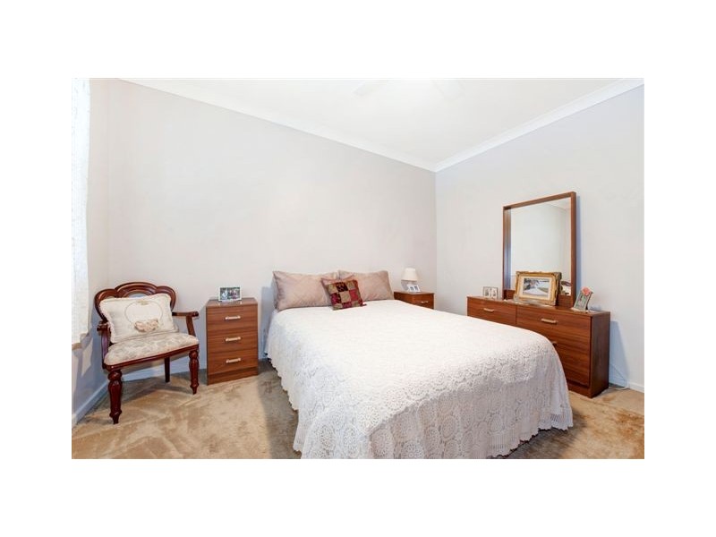 8 Park Parade, Blacksmiths NSW 2281