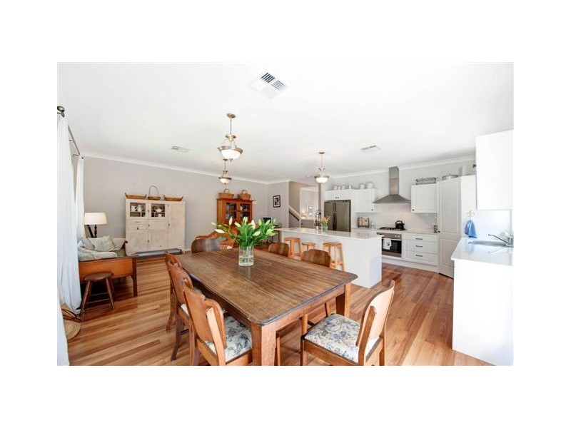 14 Weiss Close, Tingira Heights NSW 2290