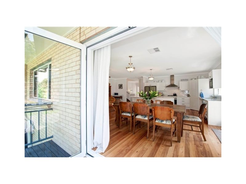 14 Weiss Close, Tingira Heights NSW 2290