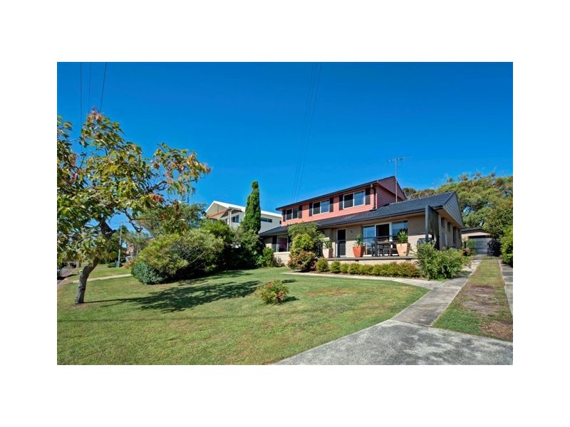 Caves Beach NSW 2281